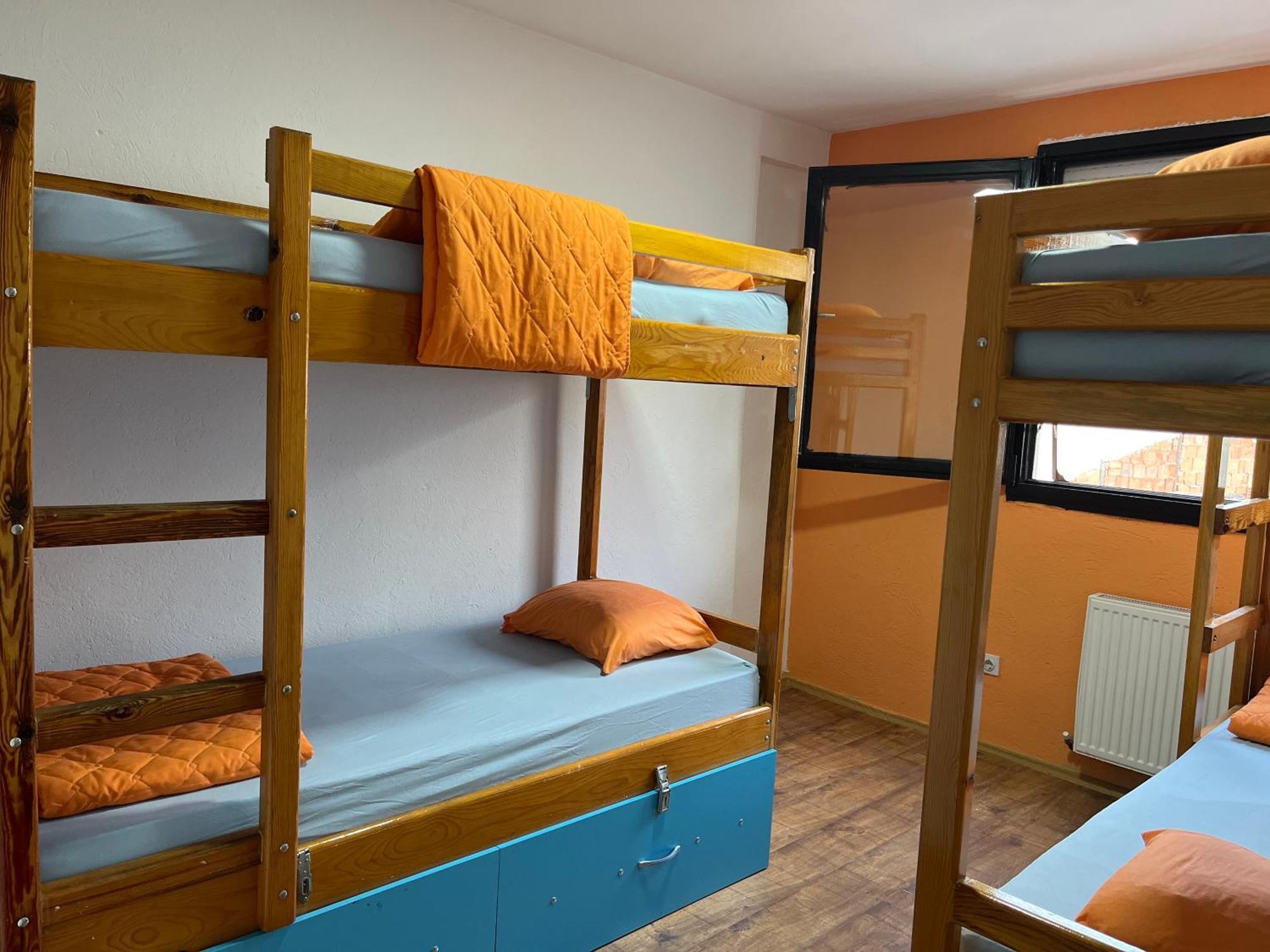 Blue Orange Lake Hostel Охрид Экстерьер фото